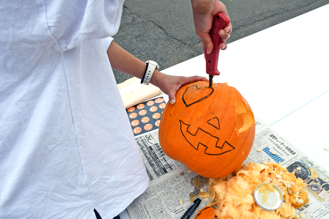 小岩井ハロウィン　ランタンづくり