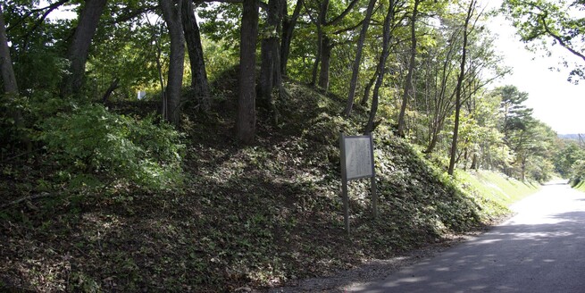 秋の国指定史跡「奥州街道」いちのへ歴史の道を歩く